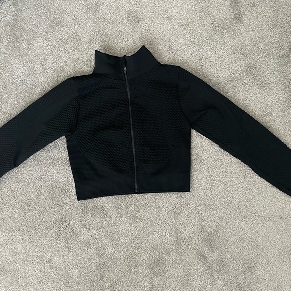 Black athletic zip-up sweater - Picture 3 of 7